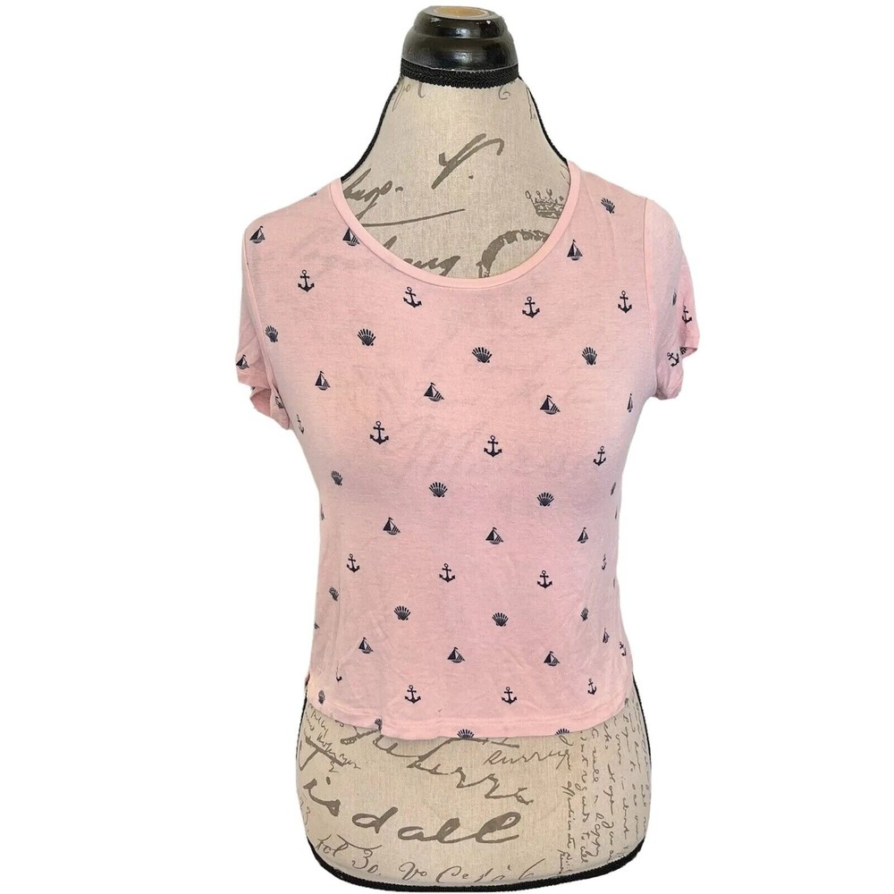 Seriously Soft Aero Women's Size XS Modern Tee Blouse Top  Cropped Y2k Pink